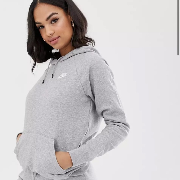 Nike Tops - Nike Hoodie